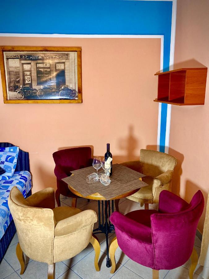 Hotel Vila Duricic 300M Od Mora Ðenovići Exterior foto